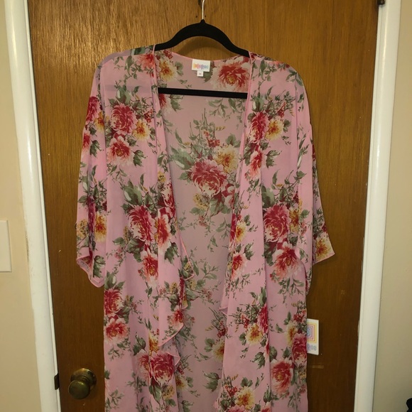 LuLaRoe Shirley! - Picture 2 of 2